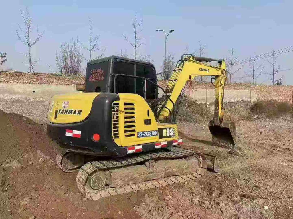 YANMAR 65 used excavator photo 2