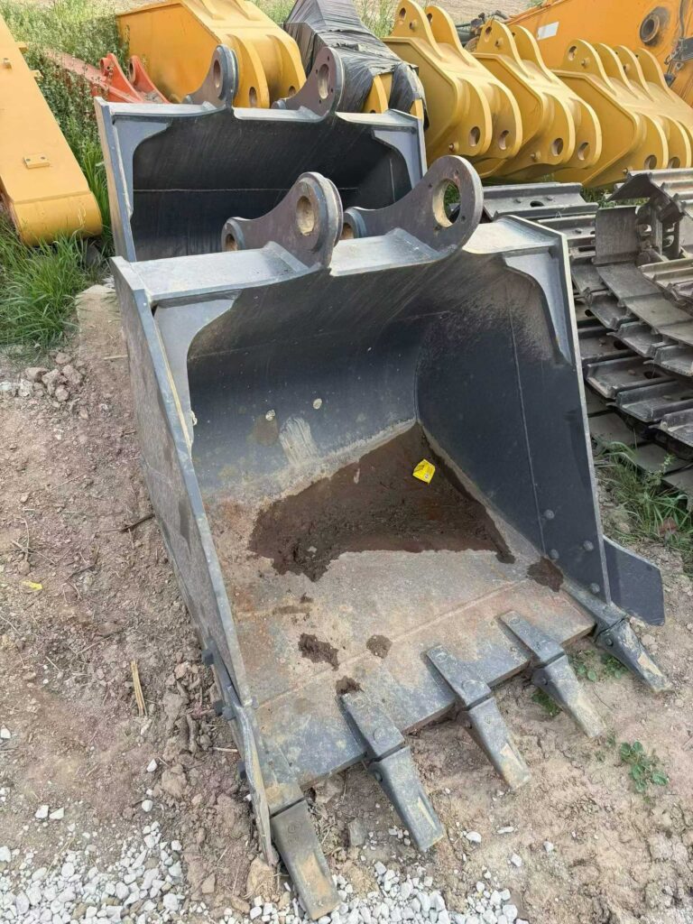 ZOOMLION Excavator Bucket spare parts photo 2