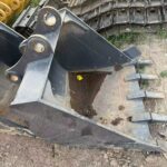 ZOOMLION Excavator Bucket spare parts photo 3