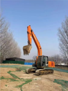 2018 HITACHI ZX200 used excavator photo 1