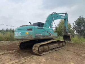 KOBELCO SK260-8 Used Excavator