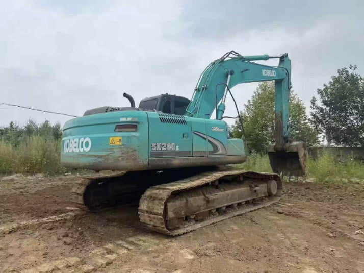 KOBELCO SK260-8 Used Excavator