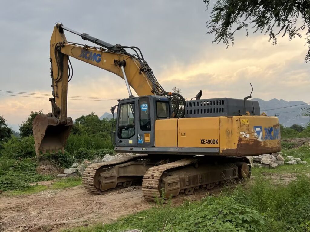 XCMG XE490DK 470-Class Used Crawler Excavator for Sale