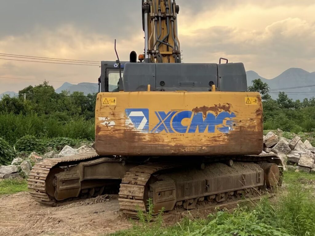 XCMG XE490DK 470-Class Used Crawler Excavator for Sale
