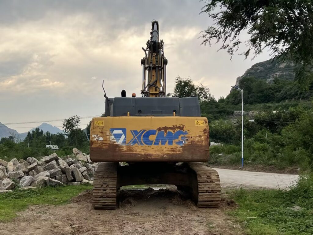 XCMG XE490DK 470-Class Used Crawler Excavator for Sale
