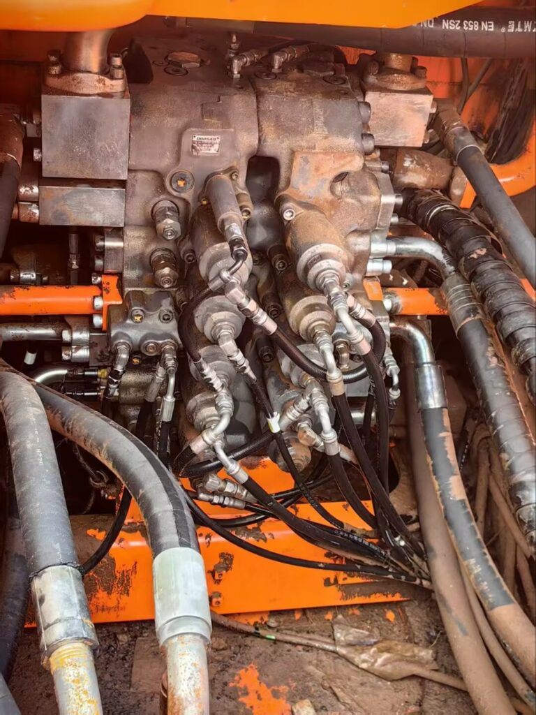 DOOSAN DH500LC-7 Used Crawler Excavator for Sale