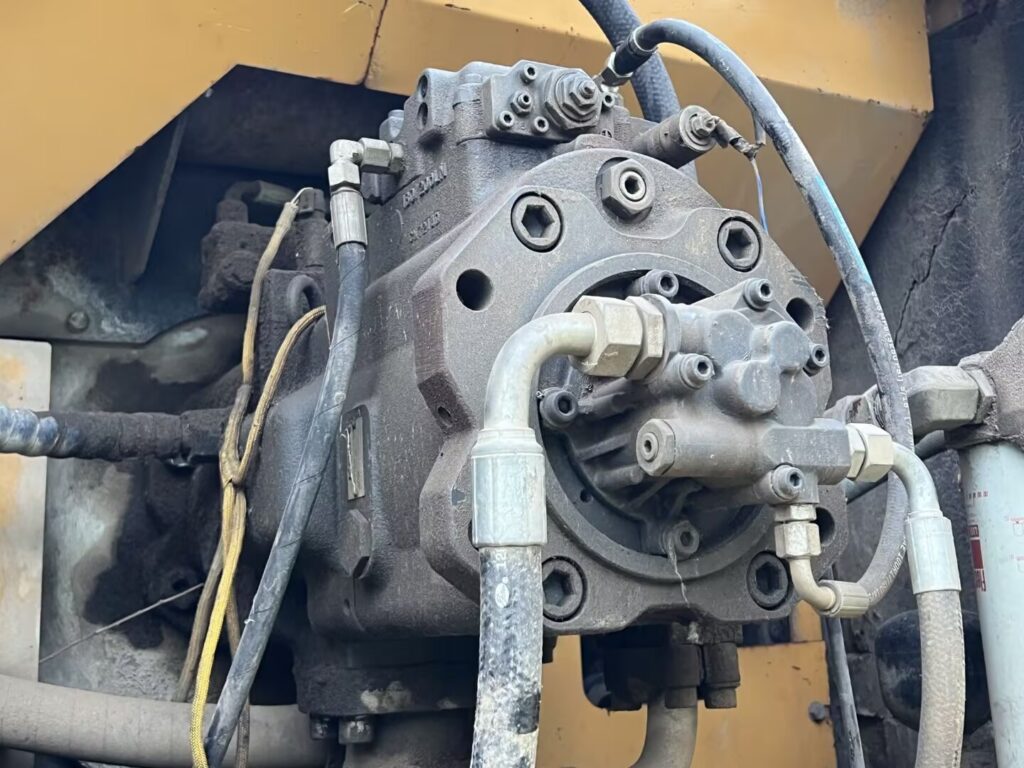 XCMG XE490DK 470-Class Used Crawler Excavator for Sale